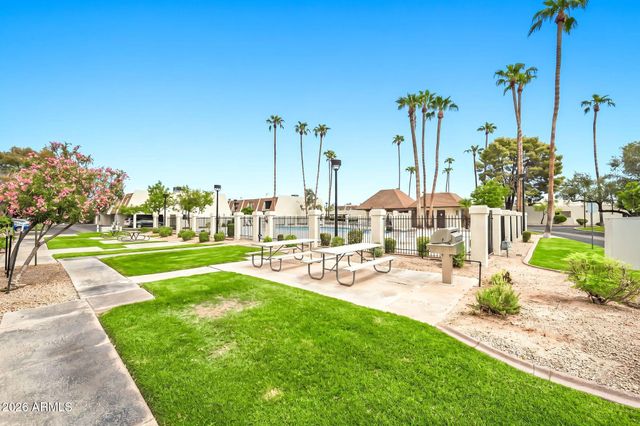 5205 S Hazelton Lane, Tempe, AZ 85283