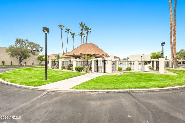 5205 S Hazelton Lane, Tempe, AZ 85283