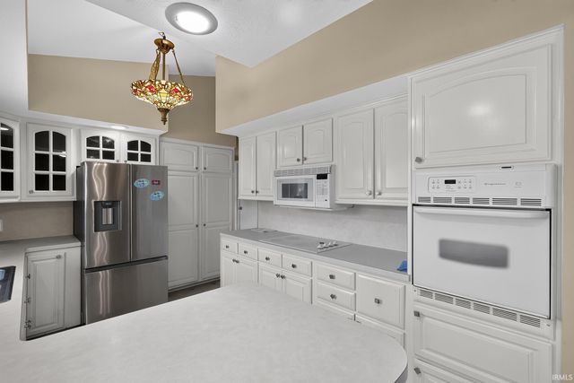 54074 Echo Lane, Bristol, IN 46507