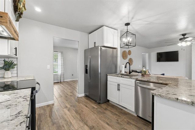 301 Bonanza Lane, Tuttle, OK 73089