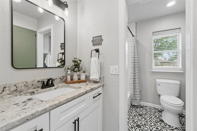 301 Bonanza Lane, Tuttle, OK 73089