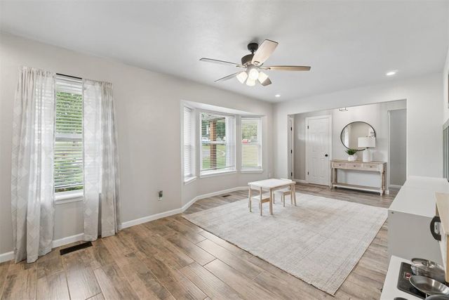 301 Bonanza Lane, Tuttle, OK 73089
