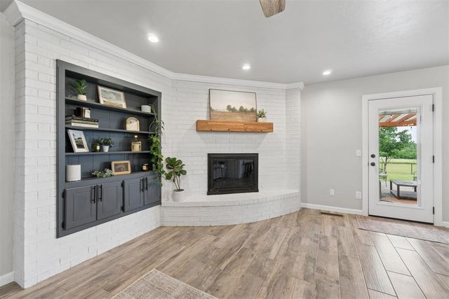 301 Bonanza Lane, Tuttle, OK 73089