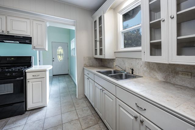 400 S Booker, Little Rock, AR 72205