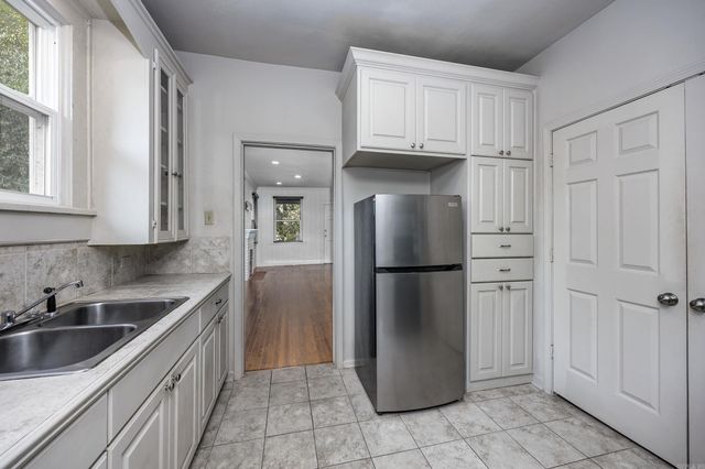 400 S Booker, Little Rock, AR 72205