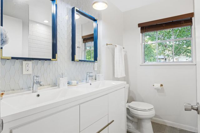 3106 Glen Ora ST A & B, Austin, TX 78704