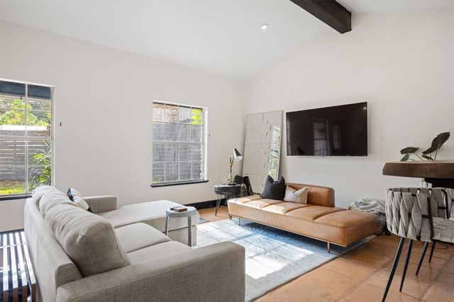 3106 Glen Ora ST A & B, Austin, TX 78704