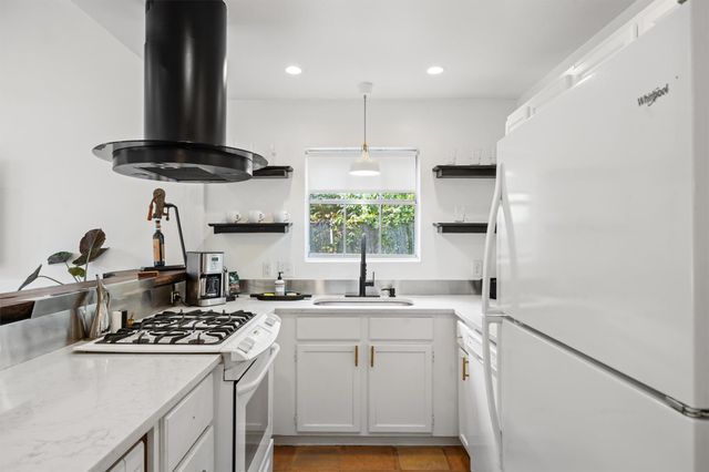 3106 Glen Ora ST A & B, Austin, TX 78704