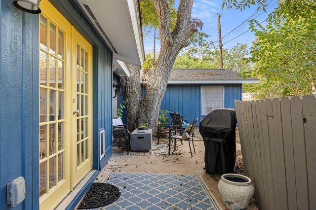 3106 Glen Ora ST A & B, Austin, TX 78704