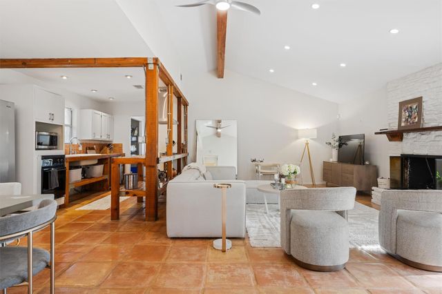 3106 Glen Ora ST A & B, Austin, TX 78704