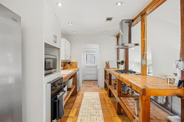 3106 Glen Ora ST A & B, Austin, TX 78704