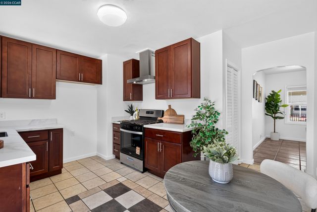 1927 Visalia Ave, Richmond, CA 94801