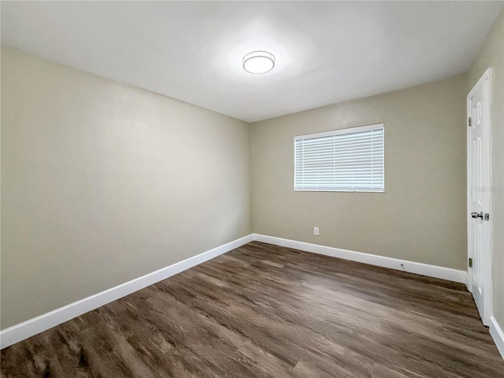 Image 13 of property listing at 4228 KIRKLAND BOULEVARD, Orlando, FL 32811