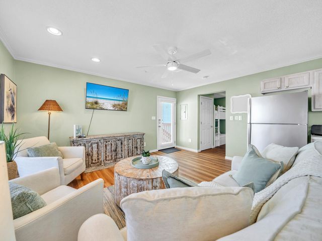 2001 Devmor Court UNIT 2C, Fort Walton Beach, FL 32548