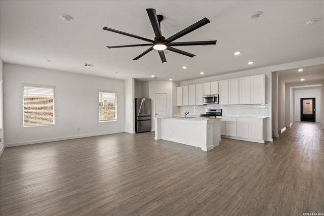 14114 Hertford Shire, San Antonio, TX 78245
