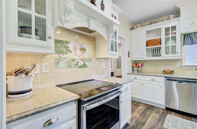 933 Tree Farm Lane, Cross, SC 29436