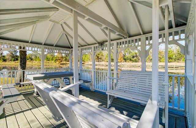 933 Tree Farm Lane, Cross, SC 29436