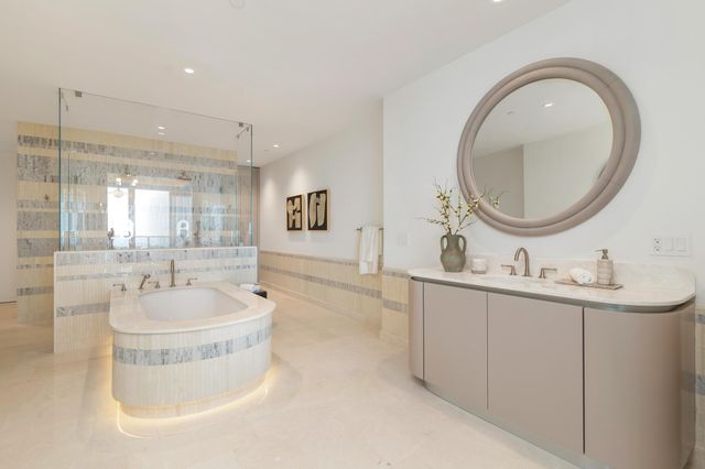 1333 S Flagler Drive 2202, West Palm Beach, FL 33401