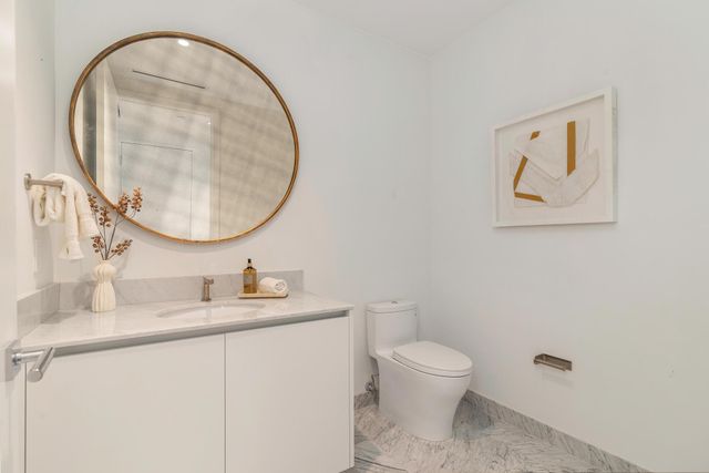 1333 S Flagler Drive 2202, West Palm Beach, FL 33401