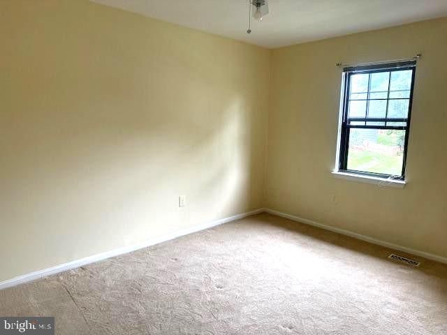 12421 ALEXANDER CORNELL DR, Fairfax, VA 22033