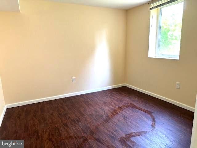 12421 ALEXANDER CORNELL DR, Fairfax, VA 22033