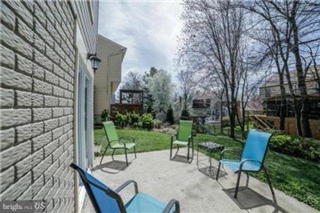 12421 ALEXANDER CORNELL DR, Fairfax, VA 22033