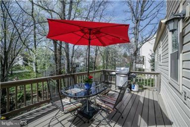 12421 ALEXANDER CORNELL DR, Fairfax, VA 22033