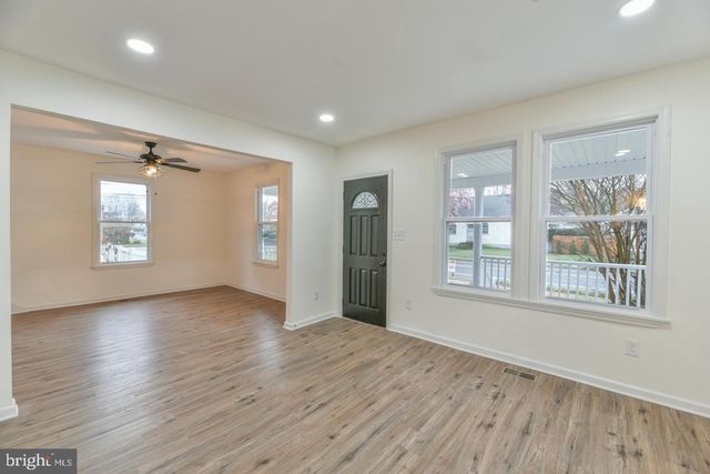 678 DELAWARE AVENUE, Roebling, NJ 08554