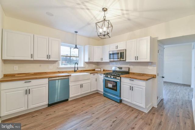 678 DELAWARE AVENUE, Roebling, NJ 08554