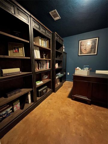 765 Fm 2781, Lovelady, TX 75851