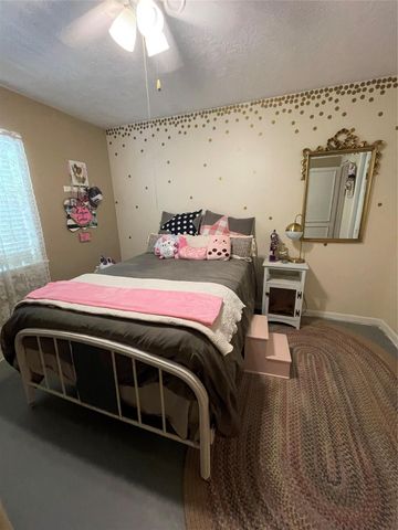 765 Fm 2781, Lovelady, TX 75851