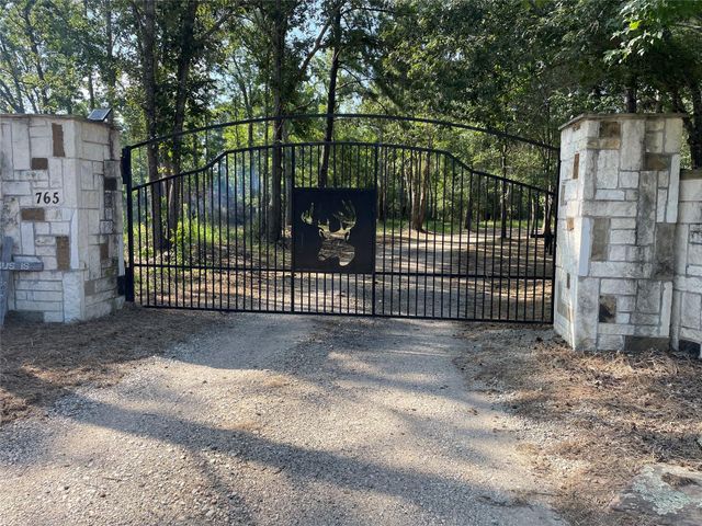 765 Fm 2781, Lovelady, TX 75851