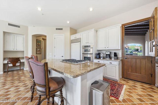 8891 E MOUNTAIN SPRING Road, Scottsdale, AZ 85255