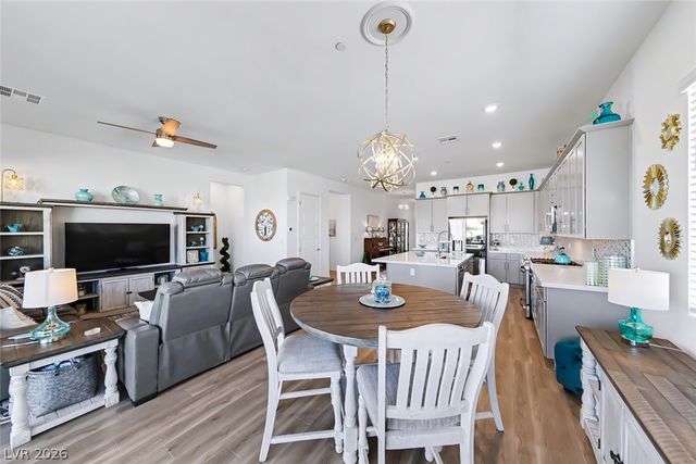 9 Charlotte Ridge Place, Henderson, NV 89011