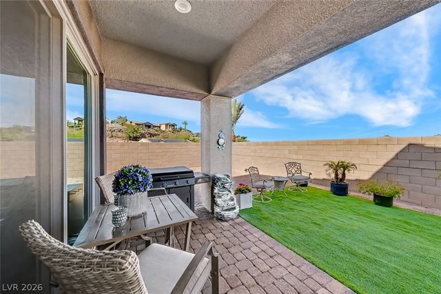 9 Charlotte Ridge Place, Henderson, NV 89011