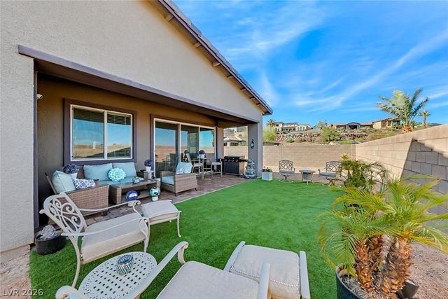 9 Charlotte Ridge Place, Henderson, NV 89011