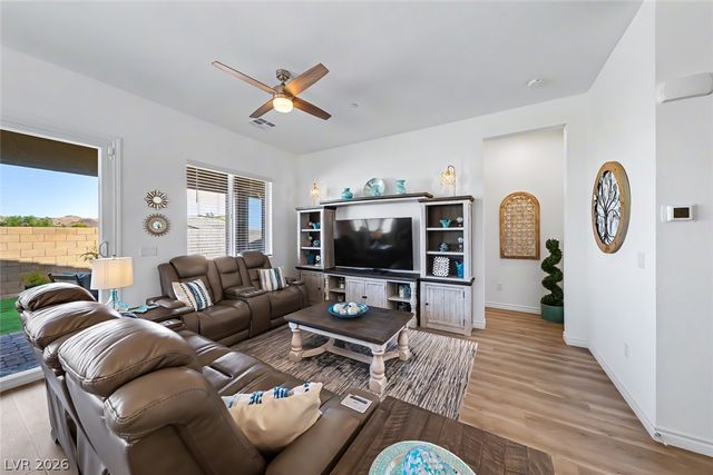 9 Charlotte Ridge Place, Henderson, NV 89011