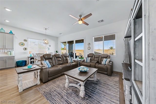 9 Charlotte Ridge Place, Henderson, NV 89011