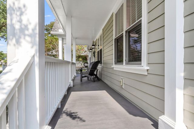 211 E Richardson Avenue, Summerville, SC 29483