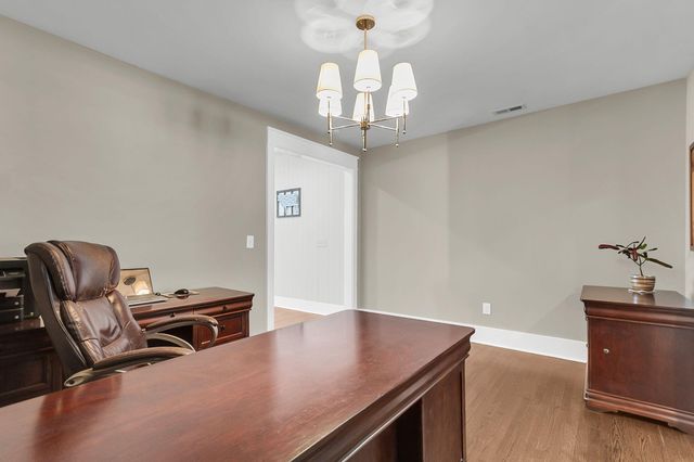 211 E Richardson Avenue, Summerville, SC 29483