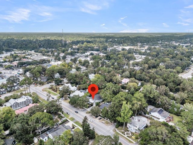 211 E Richardson Avenue, Summerville, SC 29483