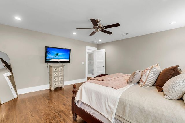 211 E Richardson Avenue, Summerville, SC 29483