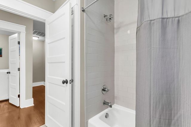 211 E Richardson Avenue, Summerville, SC 29483