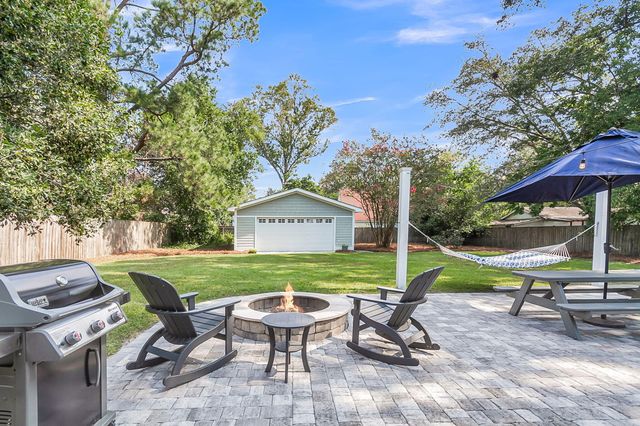 211 E Richardson Avenue, Summerville, SC 29483