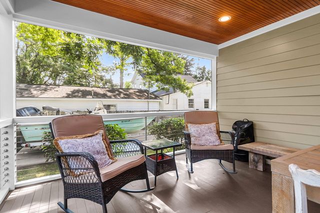 211 E Richardson Avenue, Summerville, SC 29483