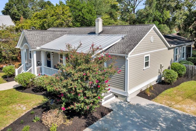 211 E Richardson Avenue, Summerville, SC 29483