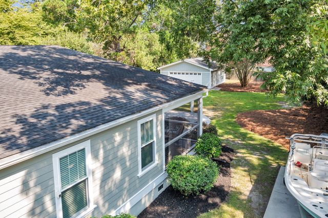 211 E Richardson Avenue, Summerville, SC 29483
