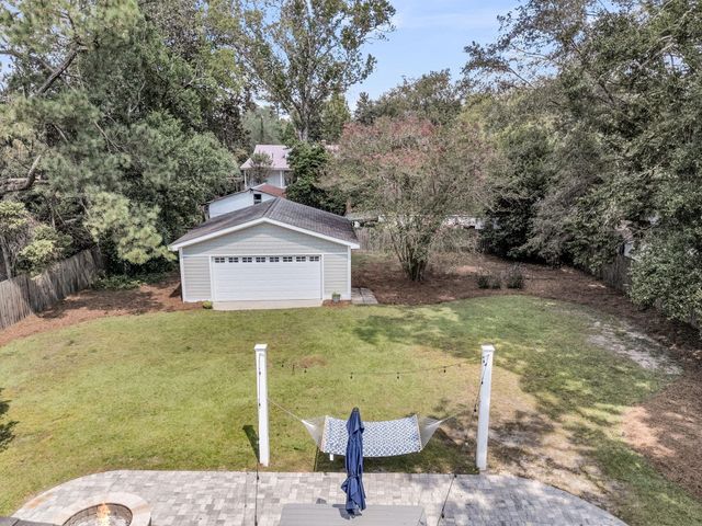 211 E Richardson Avenue, Summerville, SC 29483