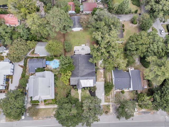 211 E Richardson Avenue, Summerville, SC 29483