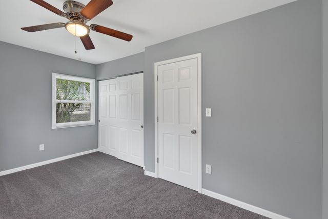 8207 W 127th Avenue, Cedar Lake, IN 46303